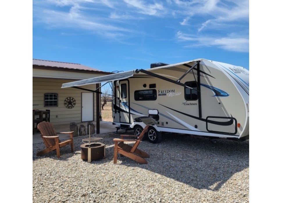Travel Trailer rentals in Winters