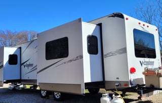 2014 Forest River RV V-Cross Platinum 32VTS