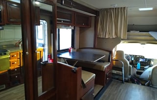 2018 Fleetwood RV Surge 25G
