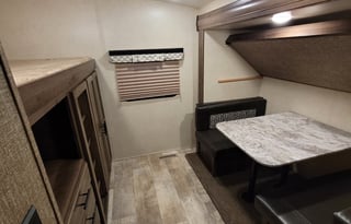 "Teton" Happy Glamper