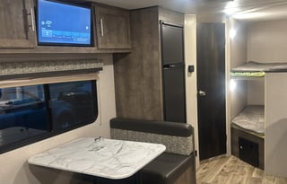 Ultimate Camping Escape 2020 KZ Escape E231BH