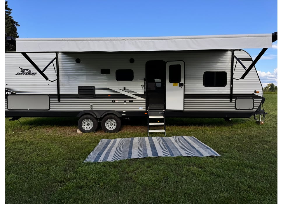 Travel Trailer rentals in Traverse City