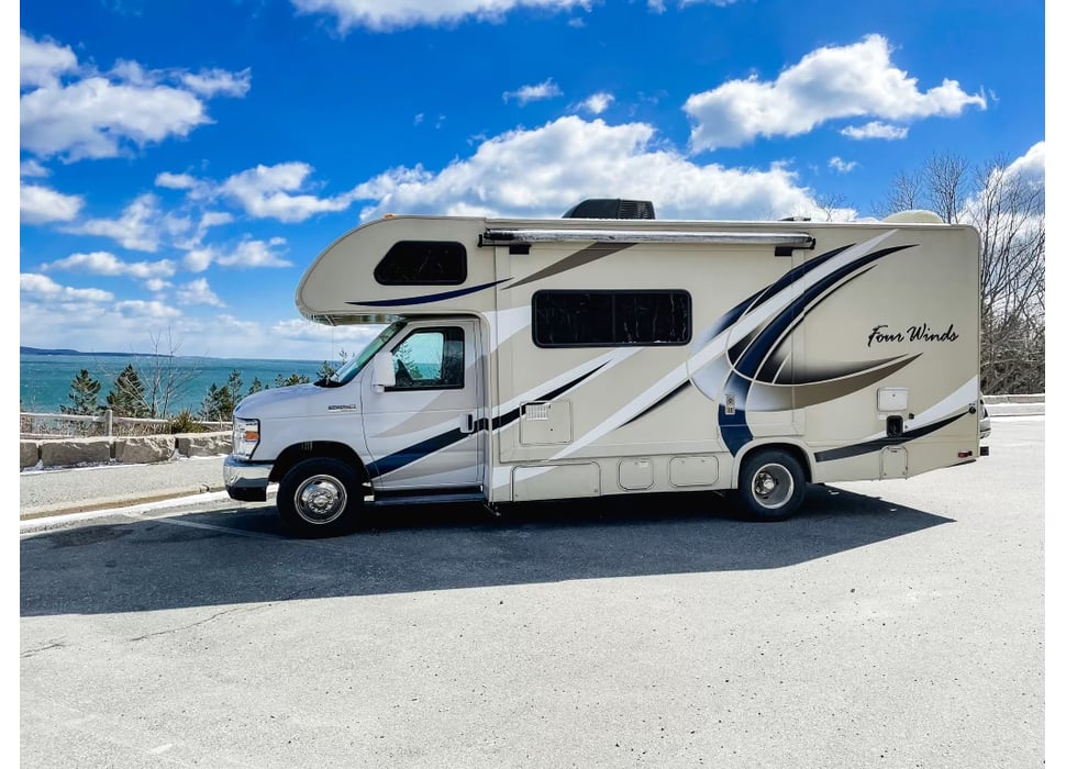 Class C Motor Home rentals in Holden