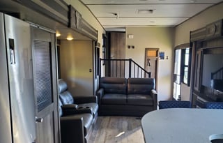 2020 Keystone RV Sprinter Limited M-320 MLS Specs