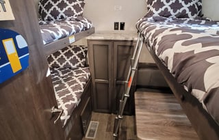 Rated #1  Max_Your_Journey Sunset Trail 289QB