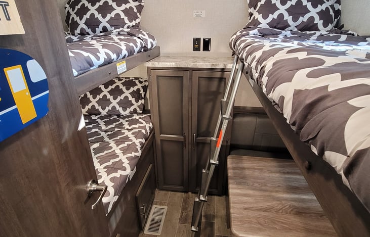 Bunk Room 4 bunks