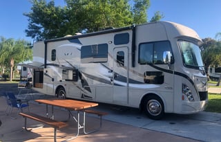2017 Thor Motor Coach ACE 1