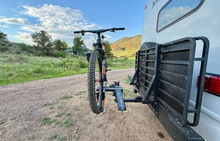 Mountain Max | Wake Up Where No One Else Can.