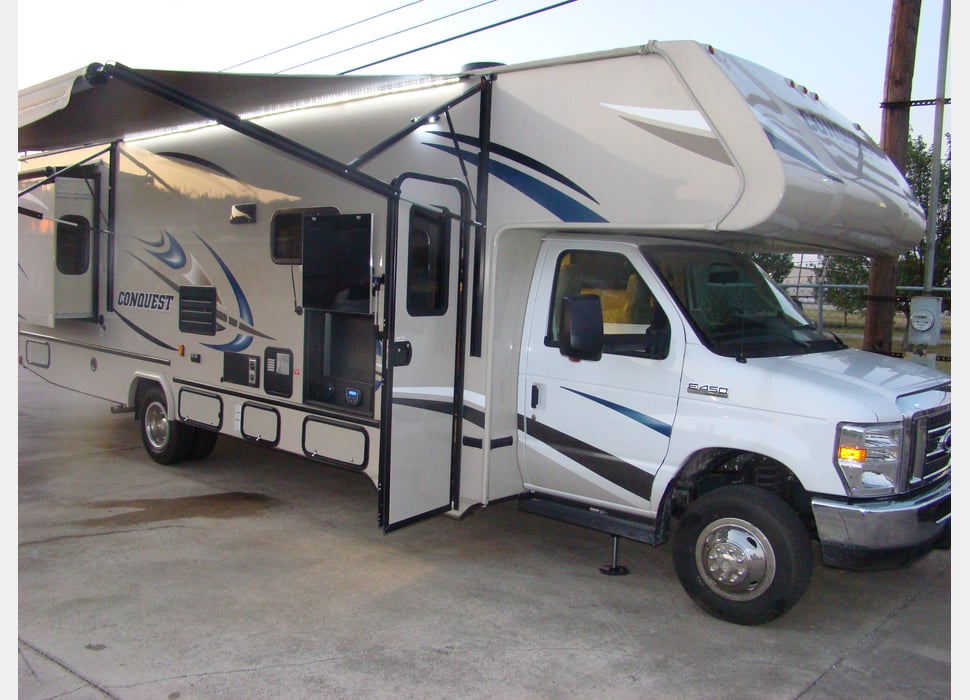 Class C Motor Home rentals in Lufkin