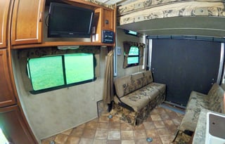 2015 Palomino Puma Unleashed 24’