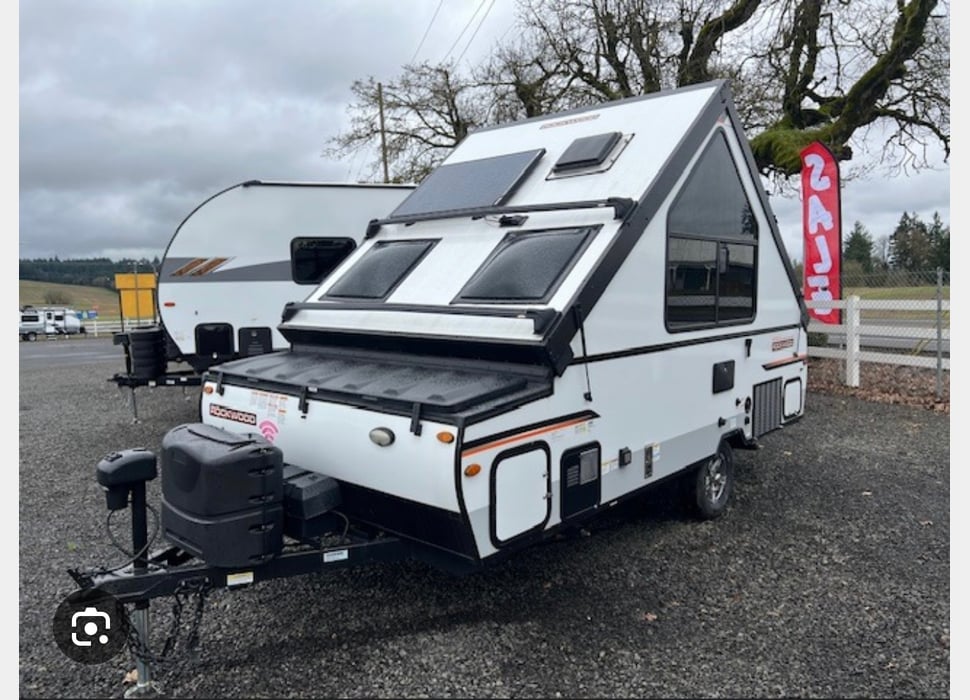 Pop-up Camper rentals in Cedar Crest