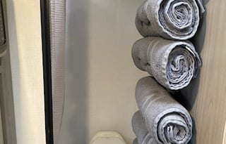 2023 Coleman Lantern 17b