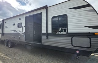 Family/Dog-Friendly Jayco Camper