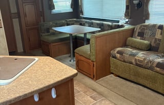 2011 Palomino Puma 30-FQSS