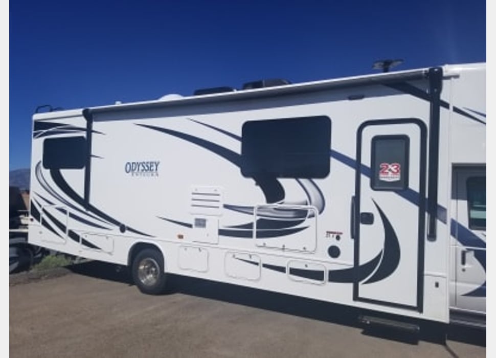 Class C Motor Home rentals in Saratoga Springs