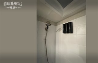 CHEROKEE Private Master, Bunks & Fireplace