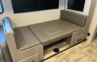 2023 Dutchmen RV Kodiak Ultra-Lite 302BHSL