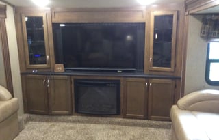 2016 Chaparrel Coachmen