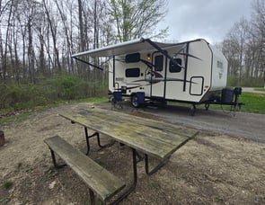 Forest River RV Rockwood Mini Lite 1905