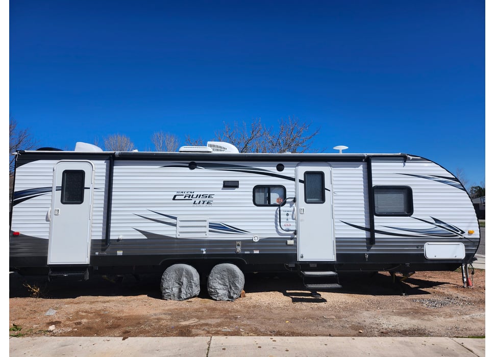 Travel Trailer rentals in Fillmore