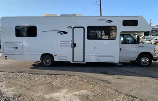 2017 Majestic 28A Ultimate family gateway Grizzly7
