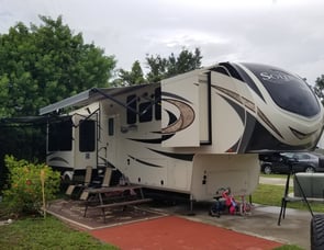 Grand Design Solitude 373FB