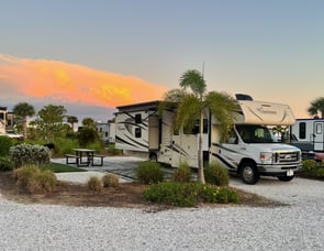 Coachmen RV Freelander 31BH Ford 450