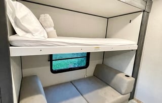 2022 Keystone Hideout