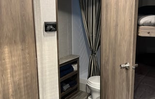 2022 CrossRoads RV Zinger Lite ZR270BH