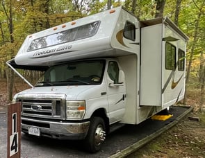 Thor Motor Coach Four Winds 31R