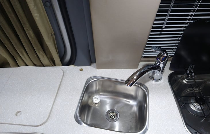 Full Size Kitchen Faucet