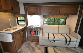 2021 Forest River RV Sunseeker 3250DSLE