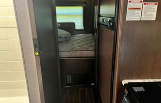 2018 Thor Motor Coach ACE 29.3