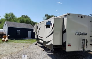 2017 Grand Design Reflection 323BHS