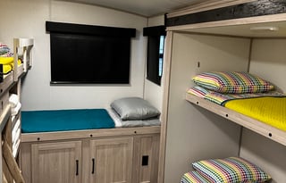 2022 Heartland 324Bh with Bunkhouse