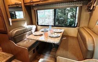 2018 Thor Motor Coach