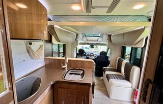 Itasca Viva 23L — European Chic on Wheels