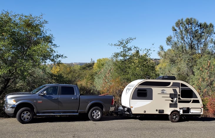 This unit can be towed with just about every full size Suv or any size pickup truck.