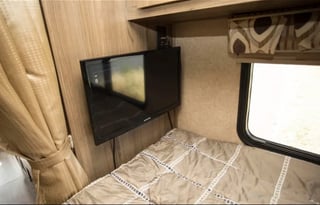 Premium Mercedes Class C RV (24ft)