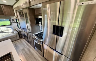 2025 Grand Design - 41’ Luxury Camping - Sleeps 7