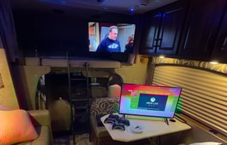 Adventure Ready RV | Sleeps 10 | Backup+Side Cams|