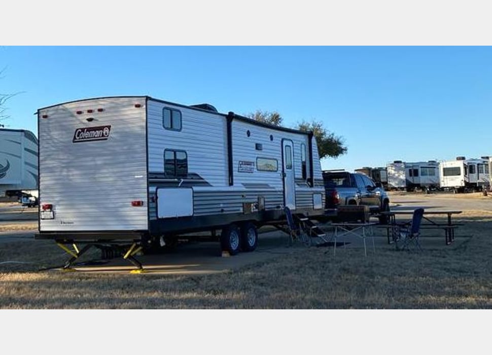 Travel Trailer rentals in Aubrey