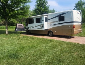 Holiday Rambler Admiral XE 30P