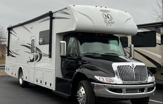 2022 NeXus RV Triumph Super C 34TSC
