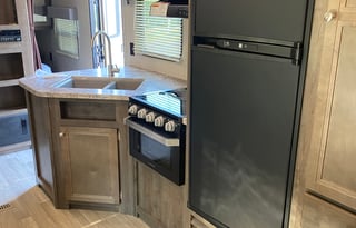 2019 Dutchmen RV Coleman Lantern Series 314BH