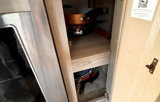 Modern Fifth Wheel – Your Home on the Road