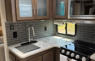 Nice and Ready to camp - with large bathroom!