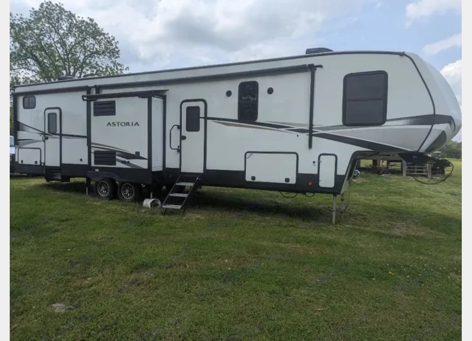 Fifth Wheel rentals in Birmingham