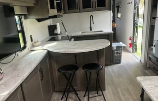 "Jupiter" 2-Bedroom Bunkhouse, Sleeps 8 (OKFL1912)