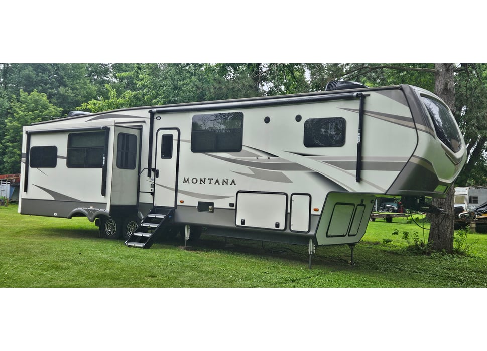 Fifth Wheel rentals in Black Creek